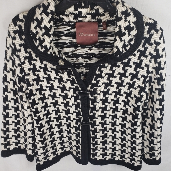 525 America Black And White Houndstooth Button Down Cardigan Sweater Sz M - Picture 3 of 9